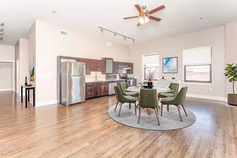 138 Park Central Sq #312, Springfield, MO 65806
