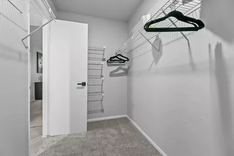 2115 Estrada Pkwy #1-1028, Irving, TX 75061