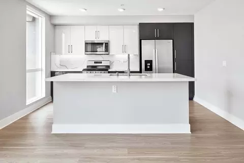 434 E 4th St #508, Long Beach, CA 90802