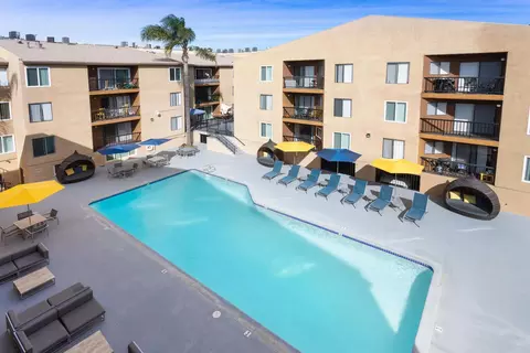 17730 Lassen St #125, Los Angeles, CA 91325