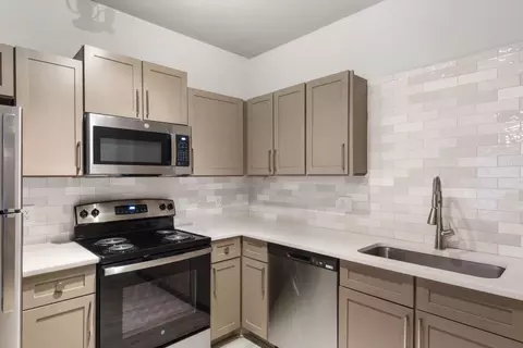6033 De Zavala Rd #718, San Antonio, TX 78249