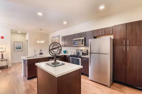 2100 E Aventura Way St #10216, Saint Louis, MO 63146