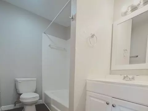 457 Eldon Dr #453-5, Corpus Christi, TX 78412