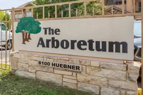 8100 Huebner Rd #6-6-627, San Antonio, TX 78240