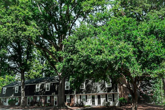 420 Clover Ln #417H, Raleigh, NC 27604