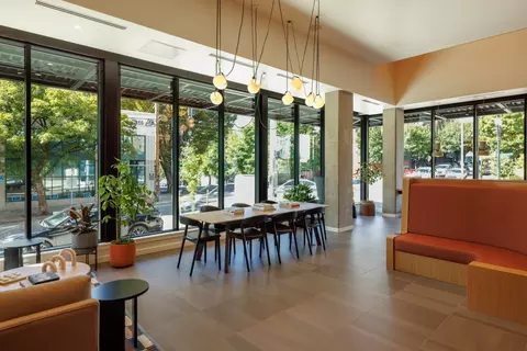 1130 SE Morrison St #430, Portland, OR 97214