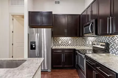 1755 Crescent Plaza Dr #5-2091, Houston, TX 77077