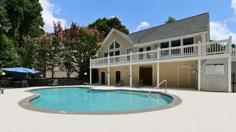 450 Waldan Cir #318, Acworth, GA 30102