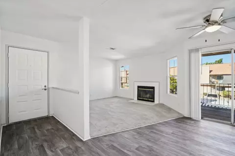 77777 Country Club Dr #146, Palm Desert, CA 92211