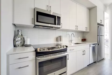 4600 Wisconsin Ave NW #201, Washington, DC 20016