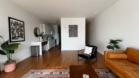 1914 Main St #206, Kansas City, MO 64108