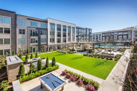 4131 Briargrove Cir #4-303, Raleigh, NC 27607