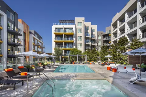 5901 Center Dr #645-2, Los Angeles, CA 90045