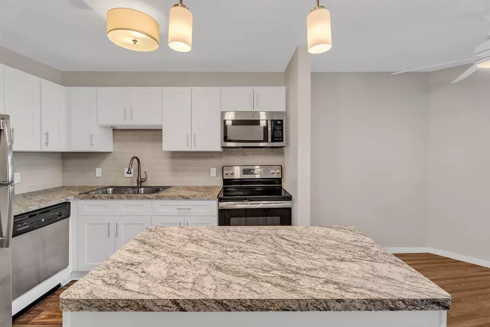  26601 W Carnegie Park Dr #WAITC2D, Southfield, MI 48034 photo 29