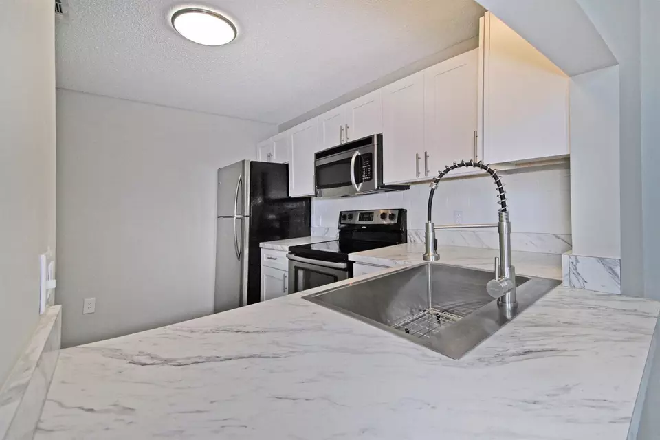  26601 W Carnegie Park Dr #WAITC2D, Southfield, MI 48034 photo 20