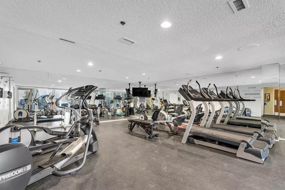  26601 W Carnegie Park Dr #WAITC2D, Southfield, MI 48034 photo 5