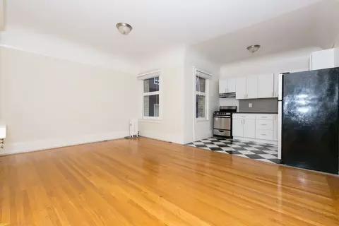 1025 Sutter St #202, San Francisco, CA 94109