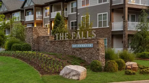 5310 Falls Dr #1103, Cumming, GA 30028