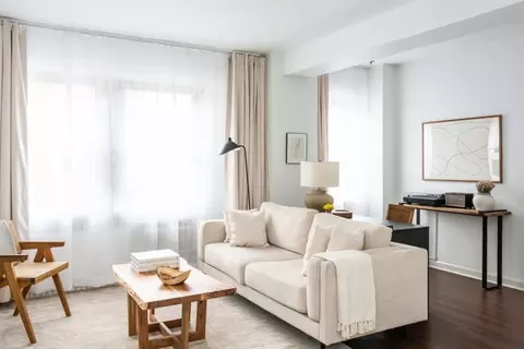 40 Kingshighway Blvd #10J, Saint Louis, MO 63108