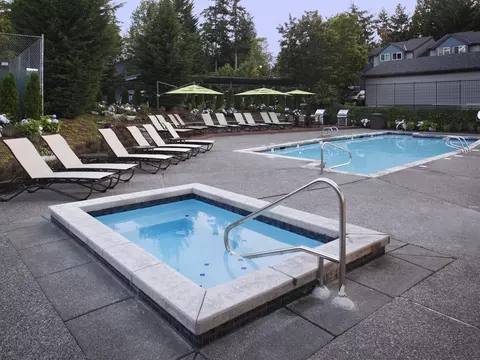15606 NE 40th St #0OO-141, Redmond, WA 98052