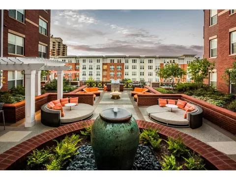 2677 Avenir Pl #1407, Vienna, VA 22180