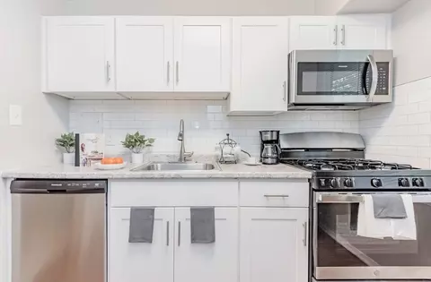 1293 Thom Ct #2A, Annapolis, MD 21403