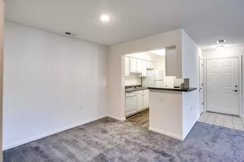 208 Frost Hill Dr #102, Owings Mills, MD 21117