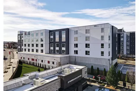 1020 N Broadway #210, Everett, WA 98201