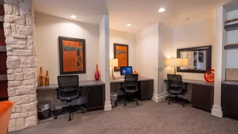 100 1st St #P52, Rockville, MD 20851