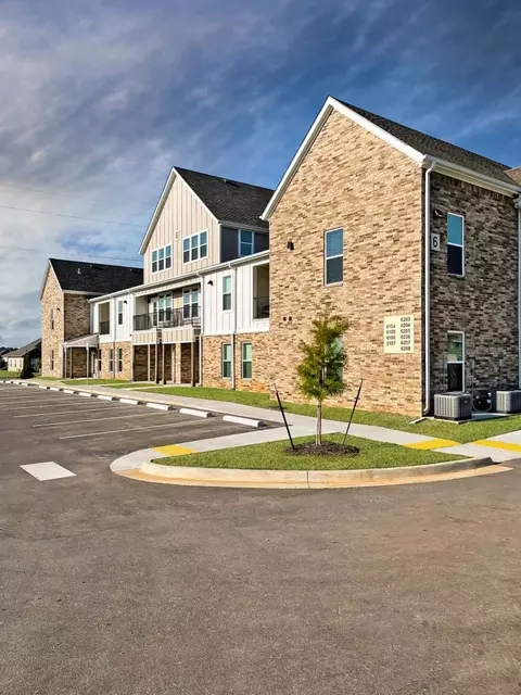 130 Cedar St #4203, Centerton, AR 72719