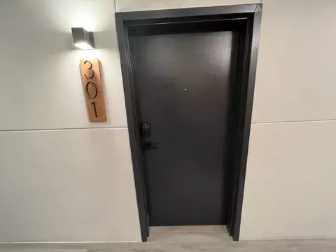 725 W Pratt St #503, Baltimore, MD 21201