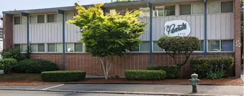 4708 22nd Ave NE #11, Seattle, WA 98105