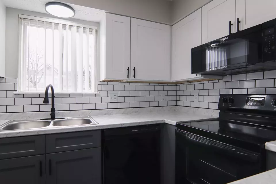  8444 Rothbury Dr #1554_L, Indianapolis, IN 46260 photo 12