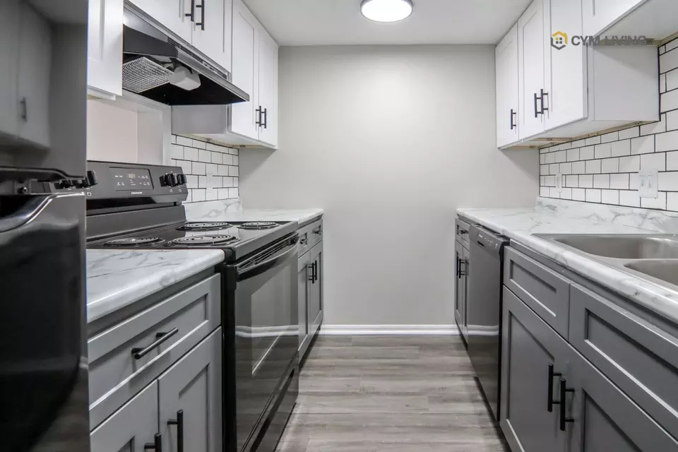  8444 Rothbury Dr #1554_L, Indianapolis, IN 46260 photo 5