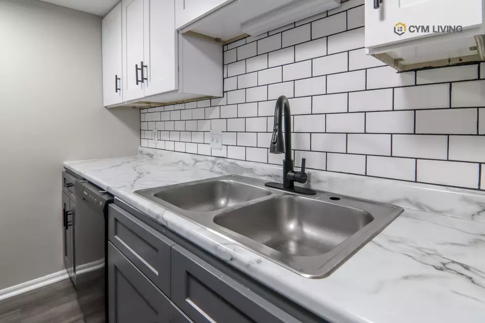  8444 Rothbury Dr #1554_L, Indianapolis, IN 46260 photo 3