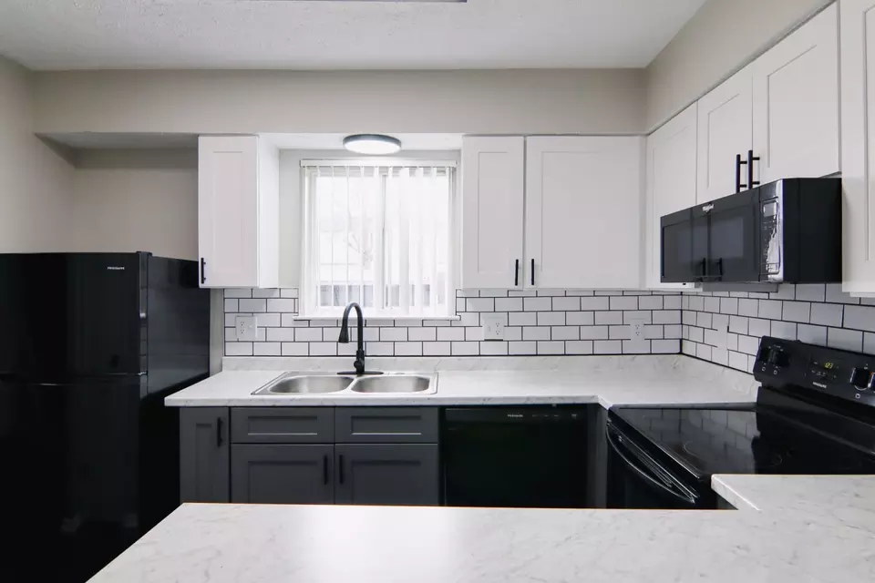  8444 Rothbury Dr #1554_L, Indianapolis, IN 46260 photo 13