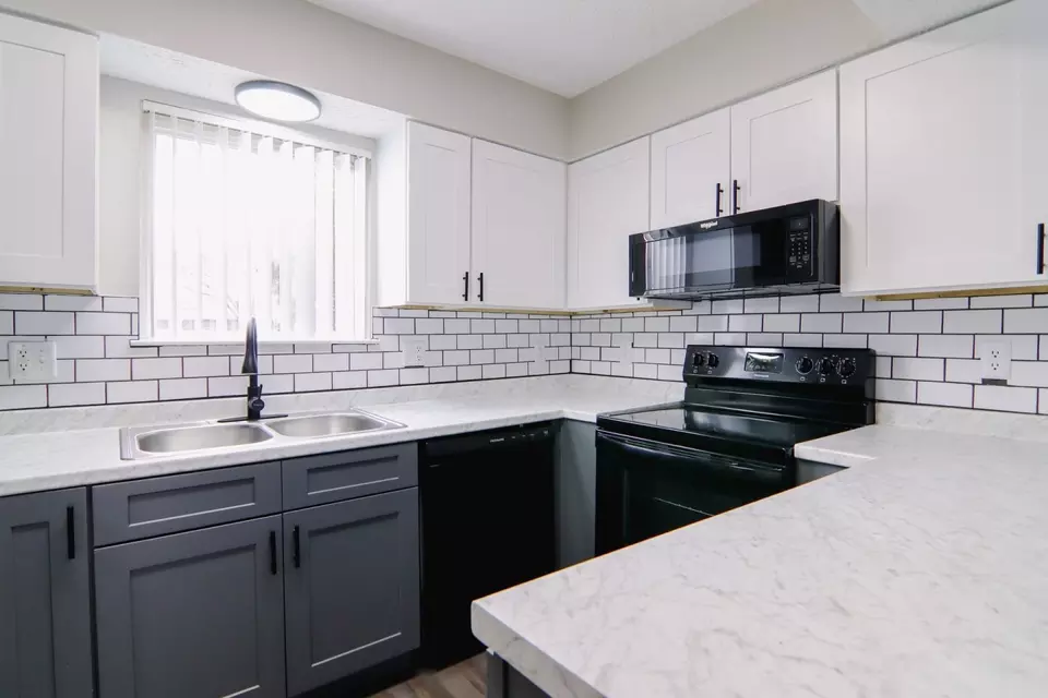  8444 Rothbury Dr #1554_L, Indianapolis, IN 46260 photo 11