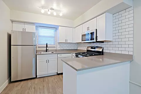 2250 W Glendale Ave #120, Phoenix, AZ 85021