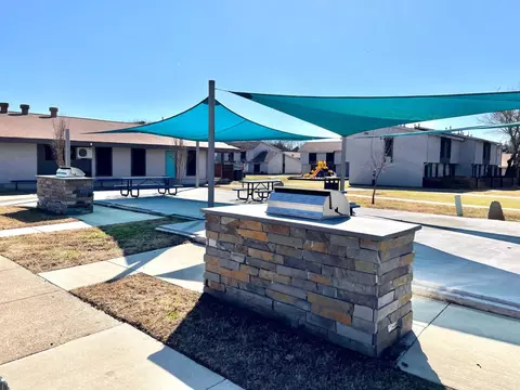 1001 Mineral Wells St #218, Terrell, TX 75160