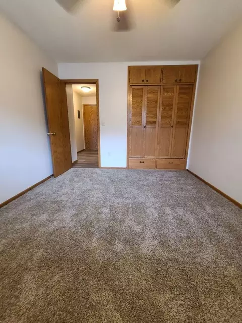 705 Mcknight Rd N #699-104, Saint Paul, MN 55119