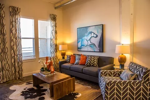 801 W Vickery Blvd #311, Fort Worth, TX 76104