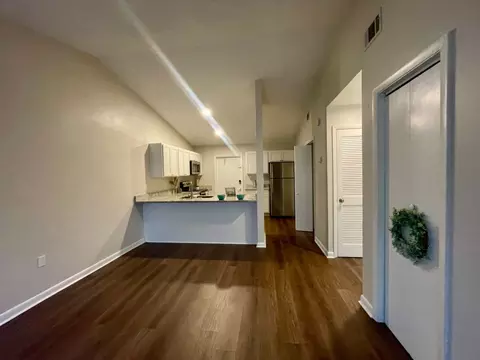 425 S 9th St #9032, Leesburg, FL 34748