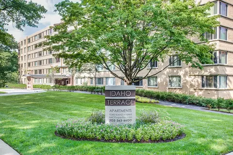 3040 Idaho Ave NW #408, Washington, DC 20016