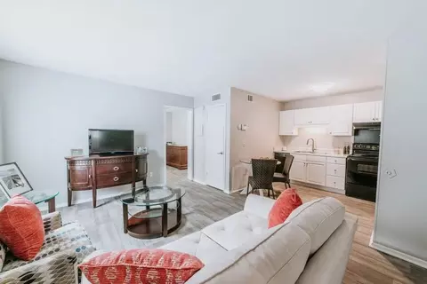 608 Azalea Rd #P-1608, Mobile, AL 36609