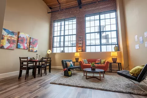 12 Eagle St #250, Providence, RI 02908