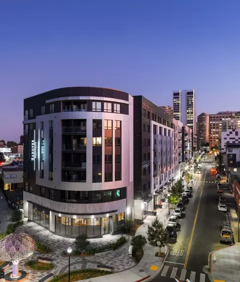 2450 Valdez St #521, Oakland, CA 94612