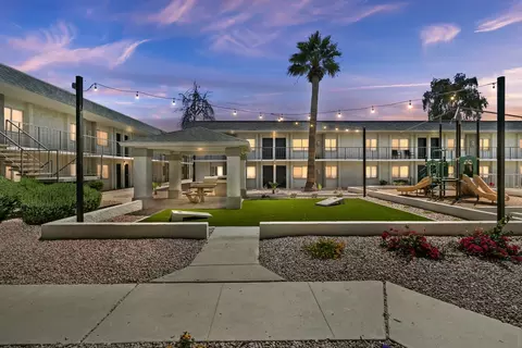 6112 N 67th Ave #178, Glendale, AZ 85301