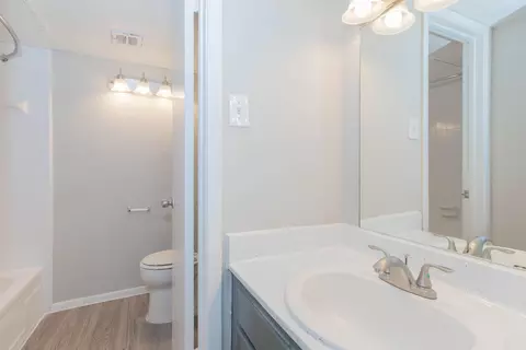 3125 Crestdale Dr #42-1162, Houston, TX 77080