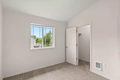 243 R St #1, Springfield, OR 97477 photo 13