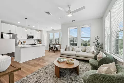 34002 Painthorse Way #301, Wesley Chapel, FL 33543